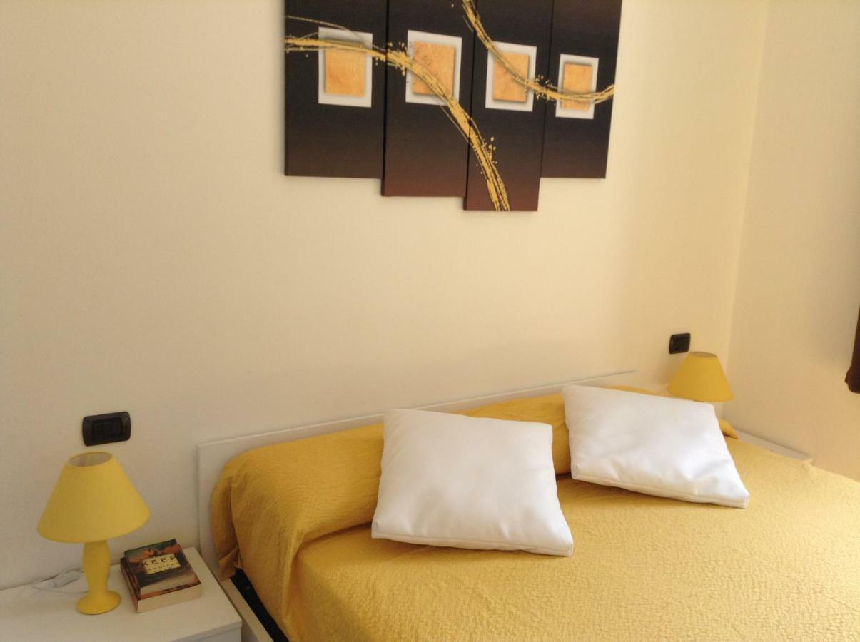 Larius Apartment Parking Carate Urio Exterior photo